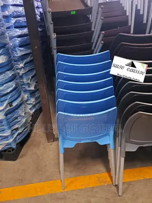 Strong Armless Plastic Chair With Metal Legs