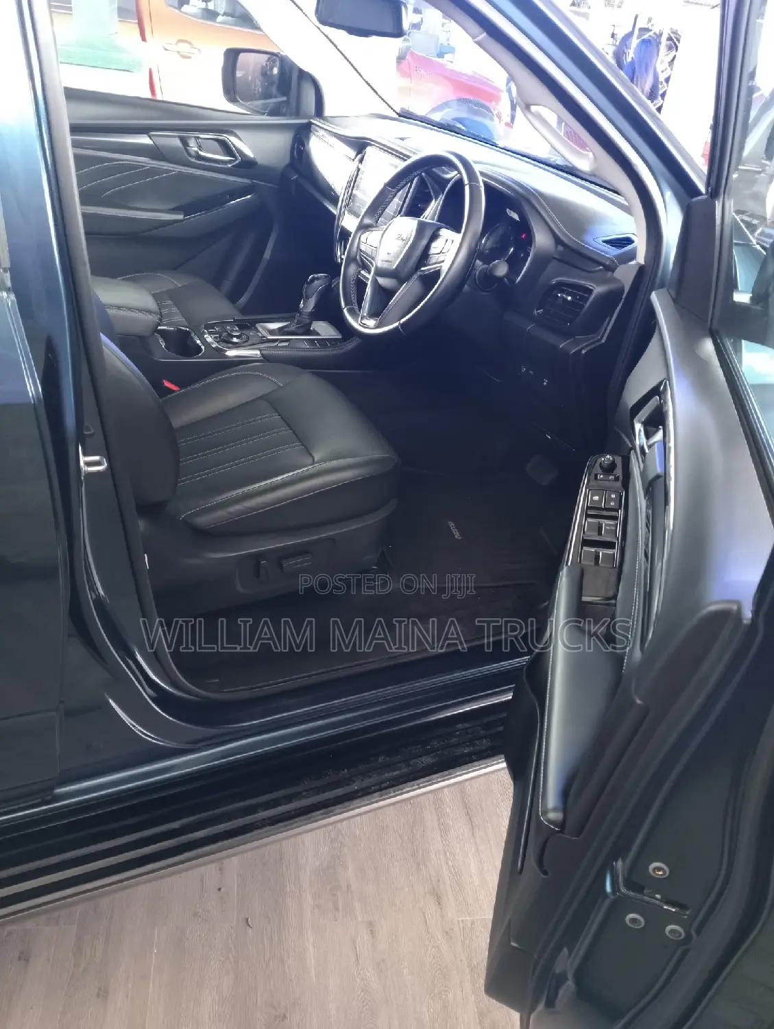 New Isuzu MU-X 2024 Green