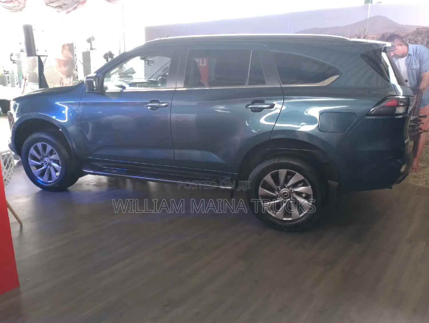 New Isuzu MU-X 2024 Green