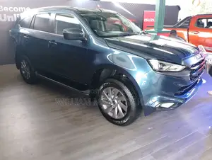 New Isuzu MU-X 2024 Green