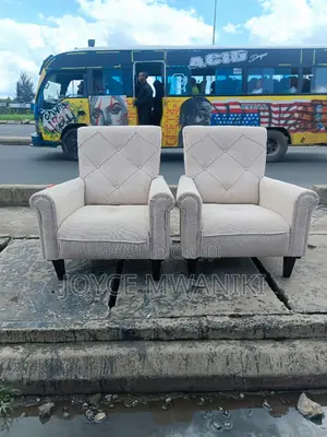 Amr Chairs or King Chairs 