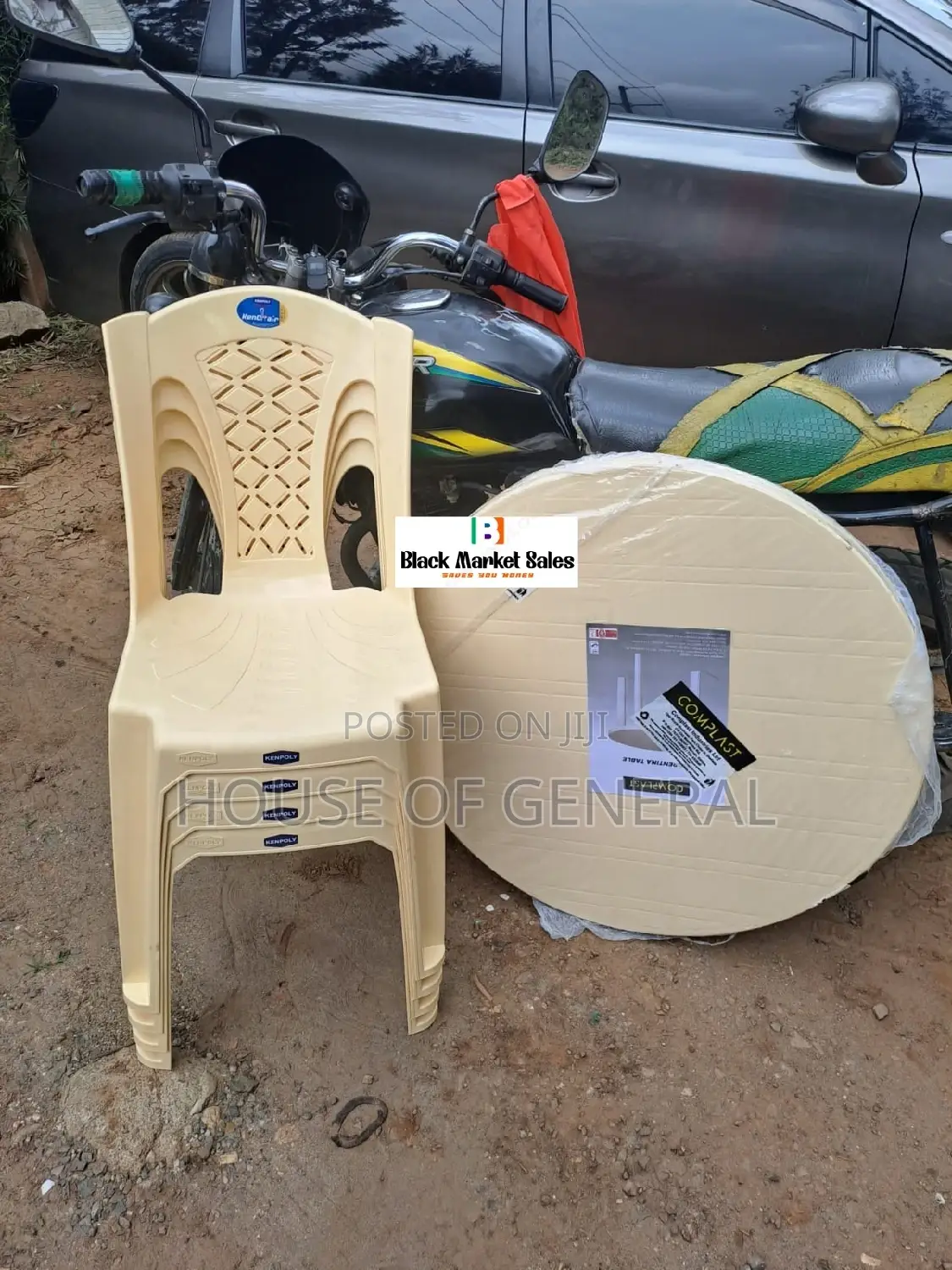 4 Plastic Chair and 1 Table