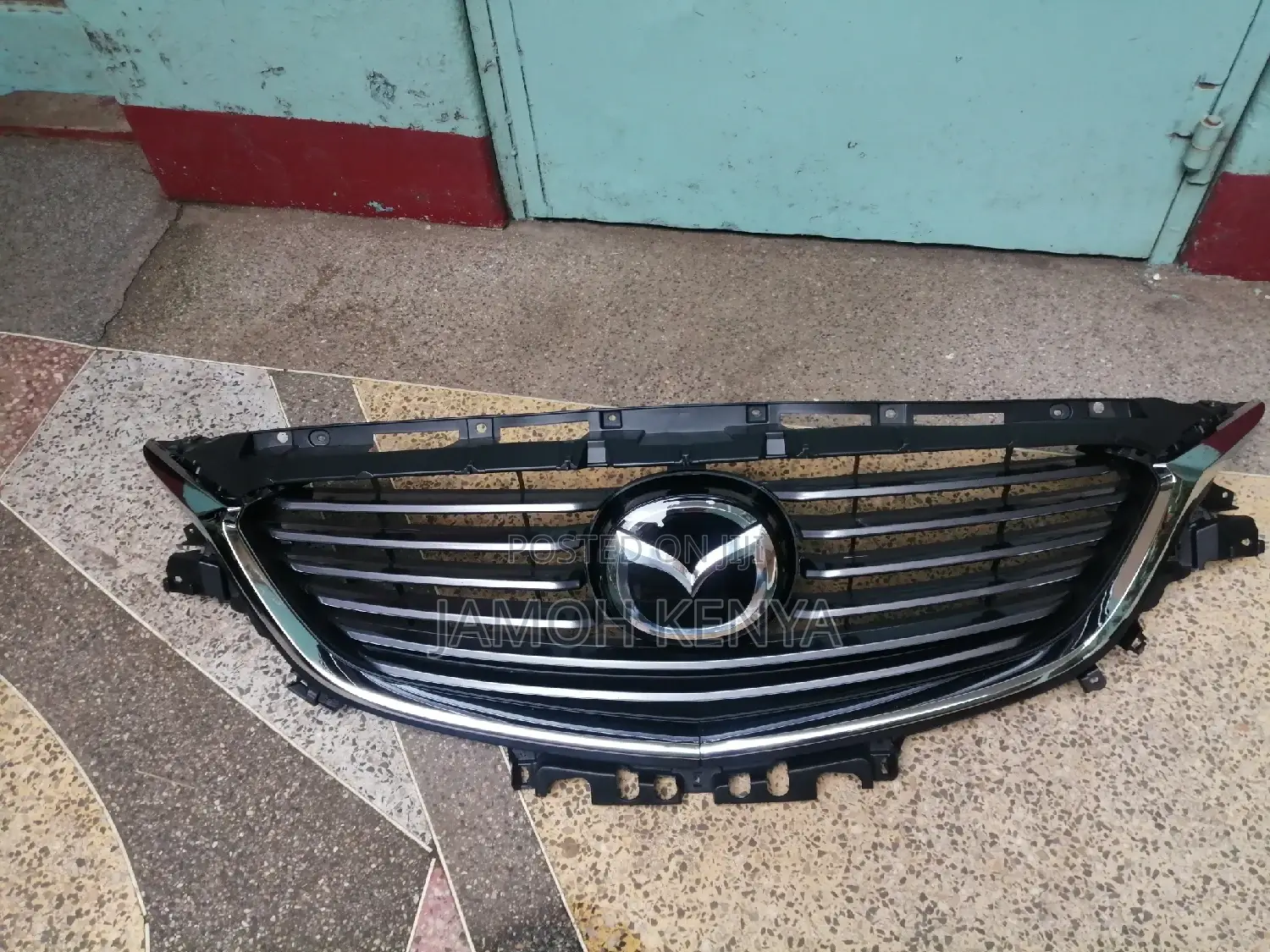 Grill Mazda Atenza 2014