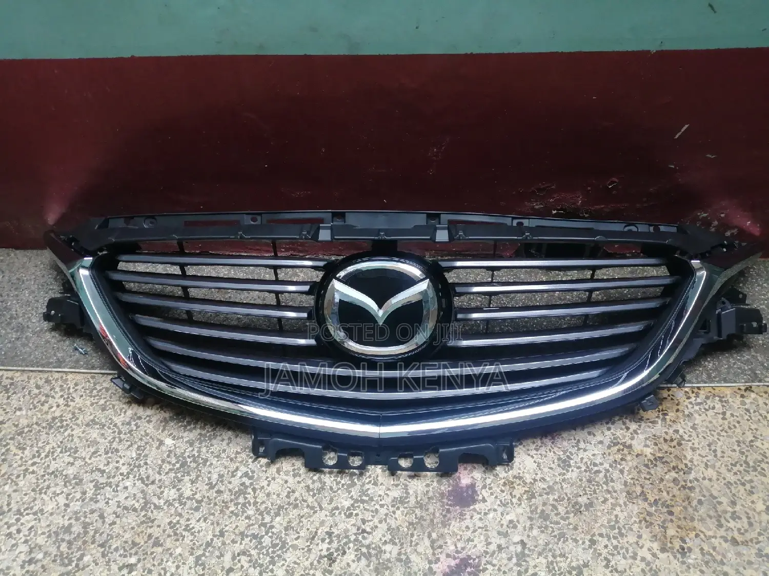 Grill Mazda Atenza 2014