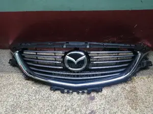 Grill Mazda Atenza 2014
