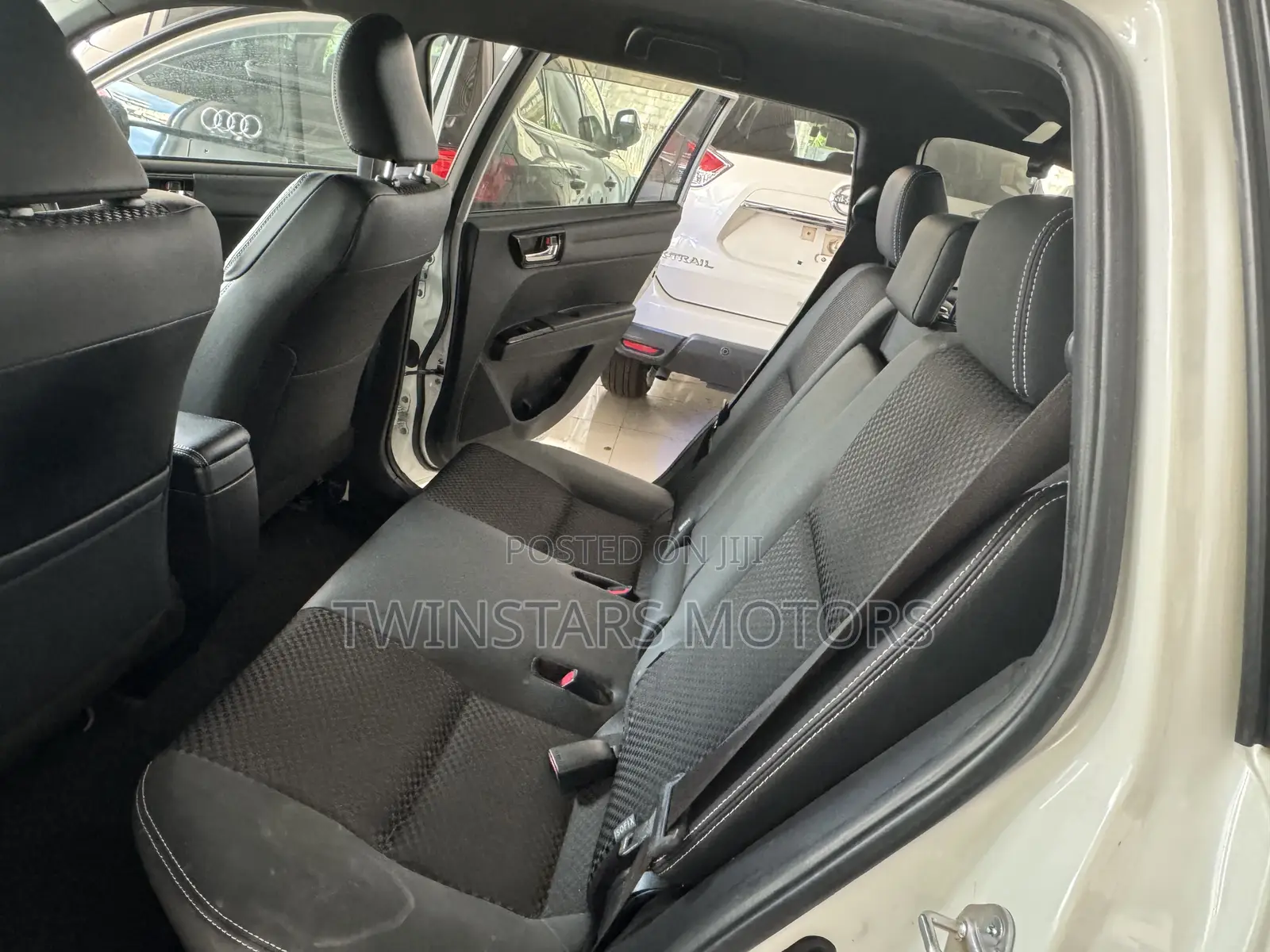 Toyota Corolla Fielder 2017 White