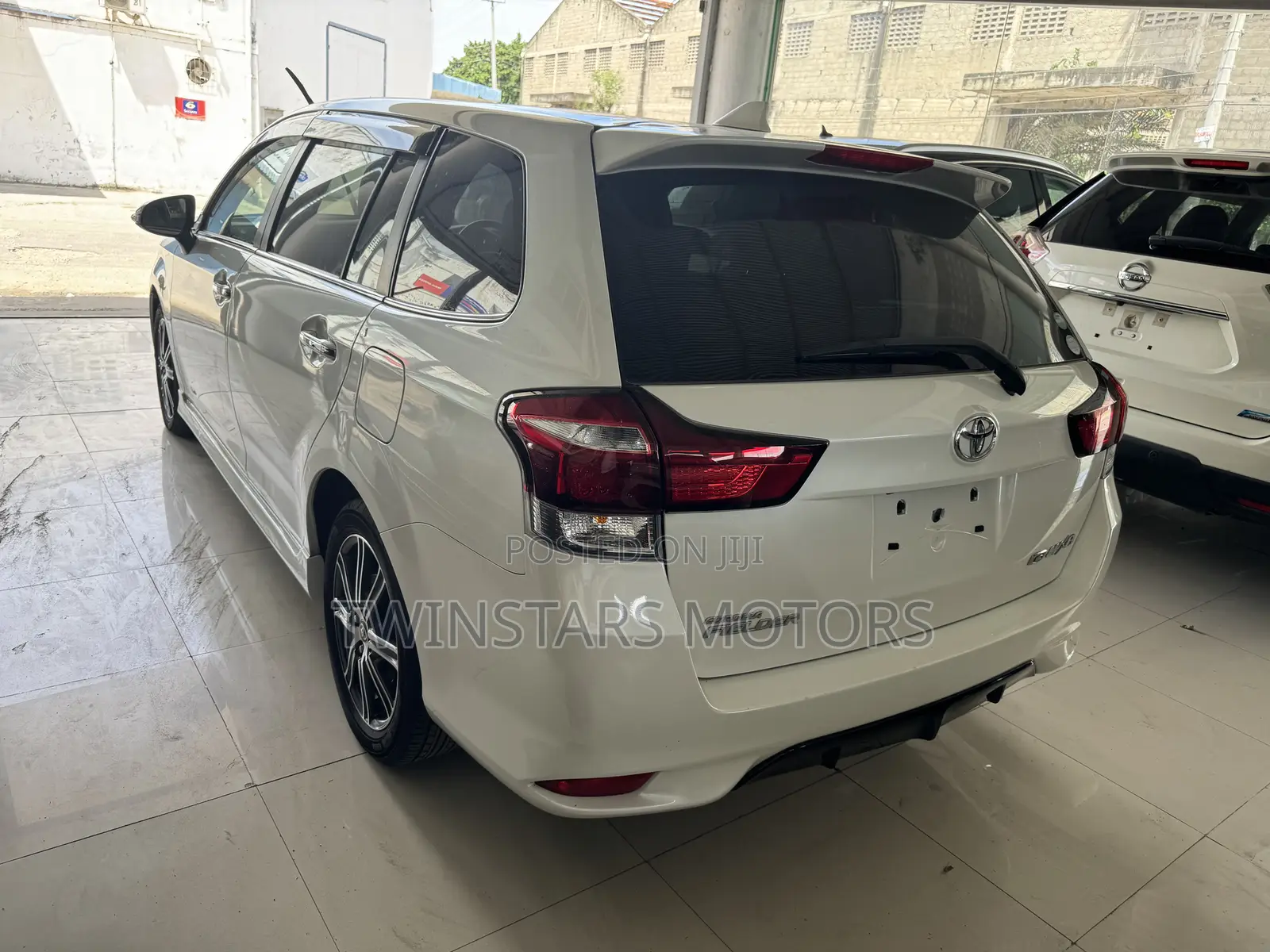 Toyota Corolla Fielder 2017 White