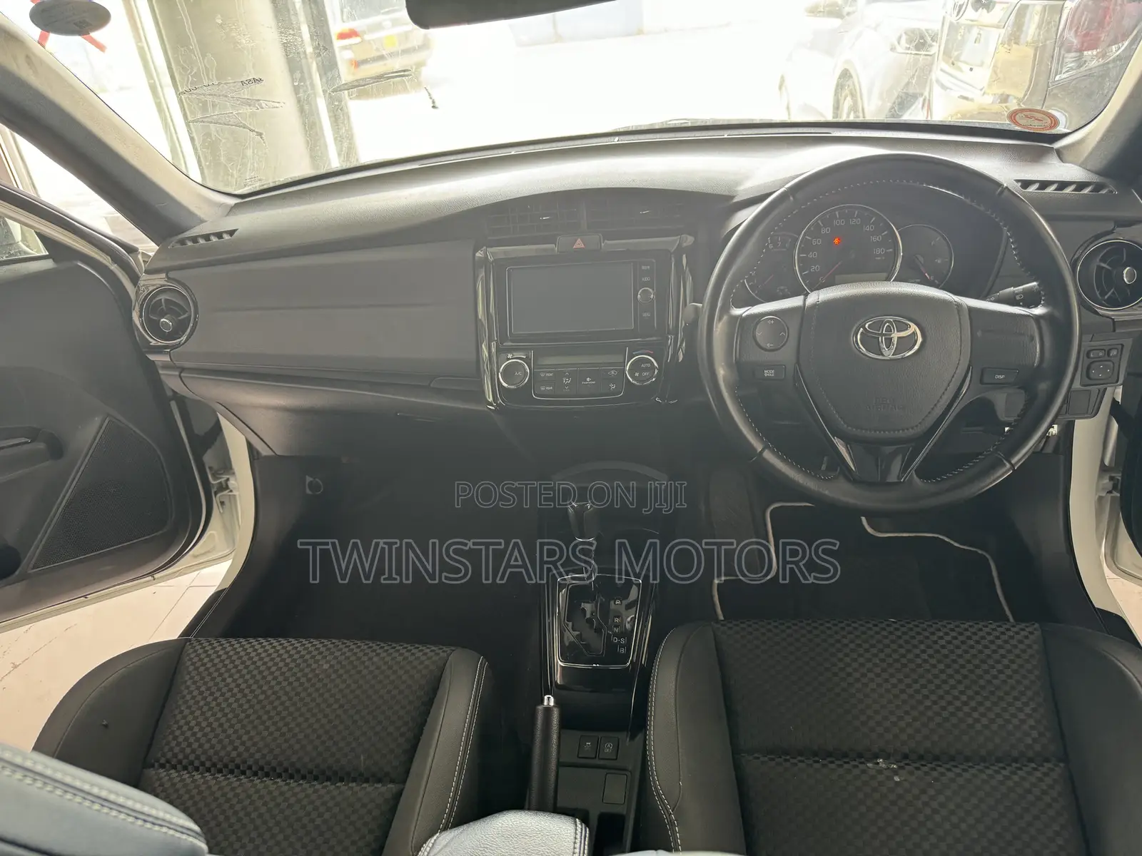 Toyota Corolla Fielder 2017 White