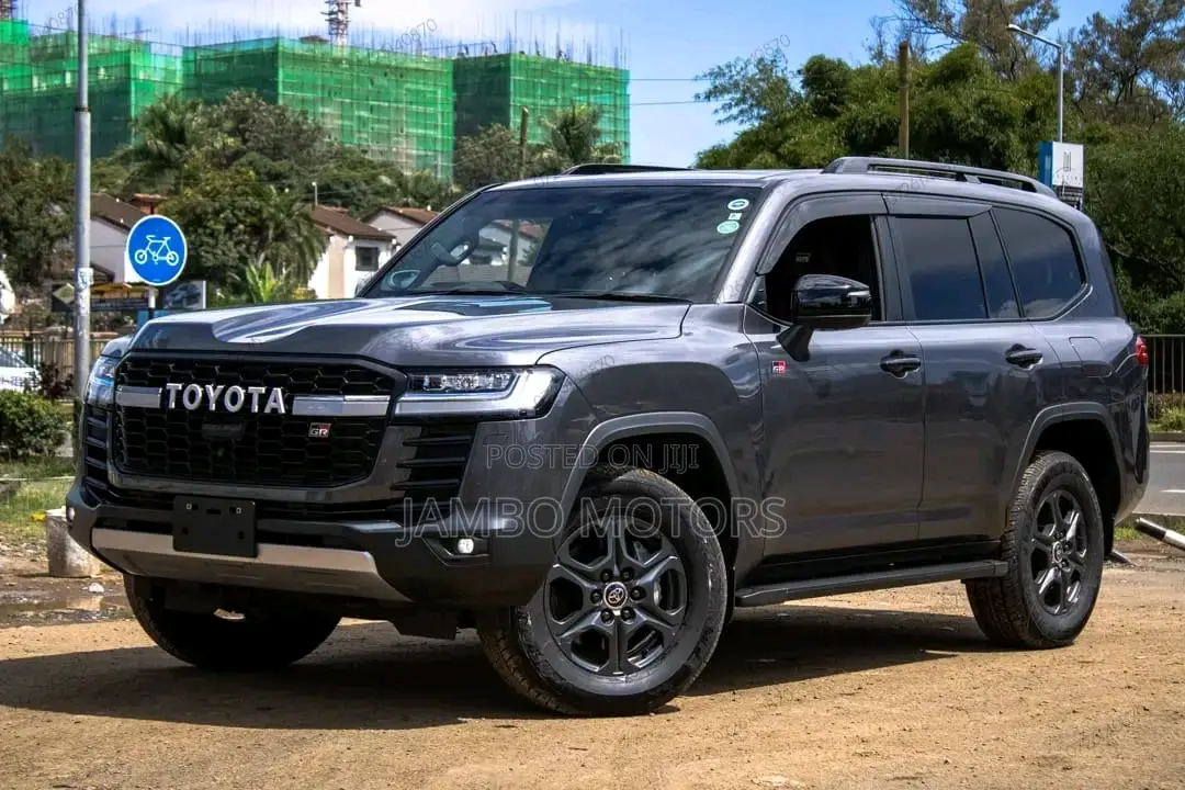 Toyota Land Cruiser 3.3 Diesel 4WD 2021 Gray