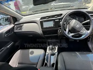Honda Grace 1.5 Hybrid FWD 2017 Gray