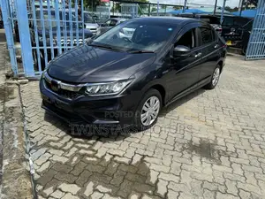 Honda Grace 1.5 Hybrid FWD 2017 Gray