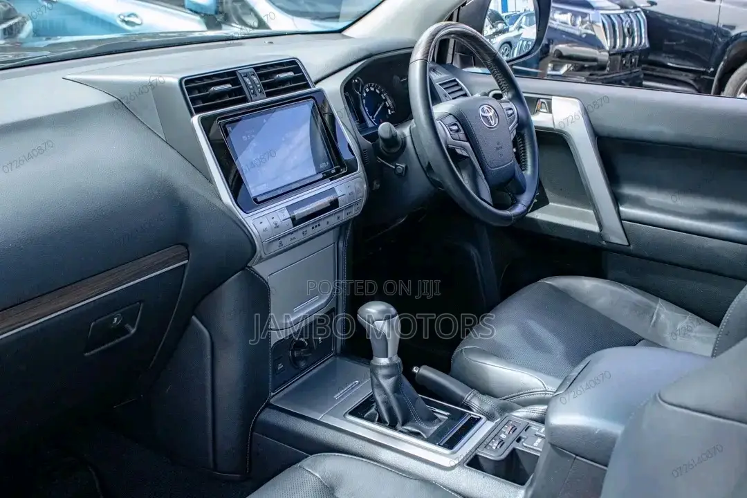 Toyota Land Cruiser Prado 2.7 2018 Black