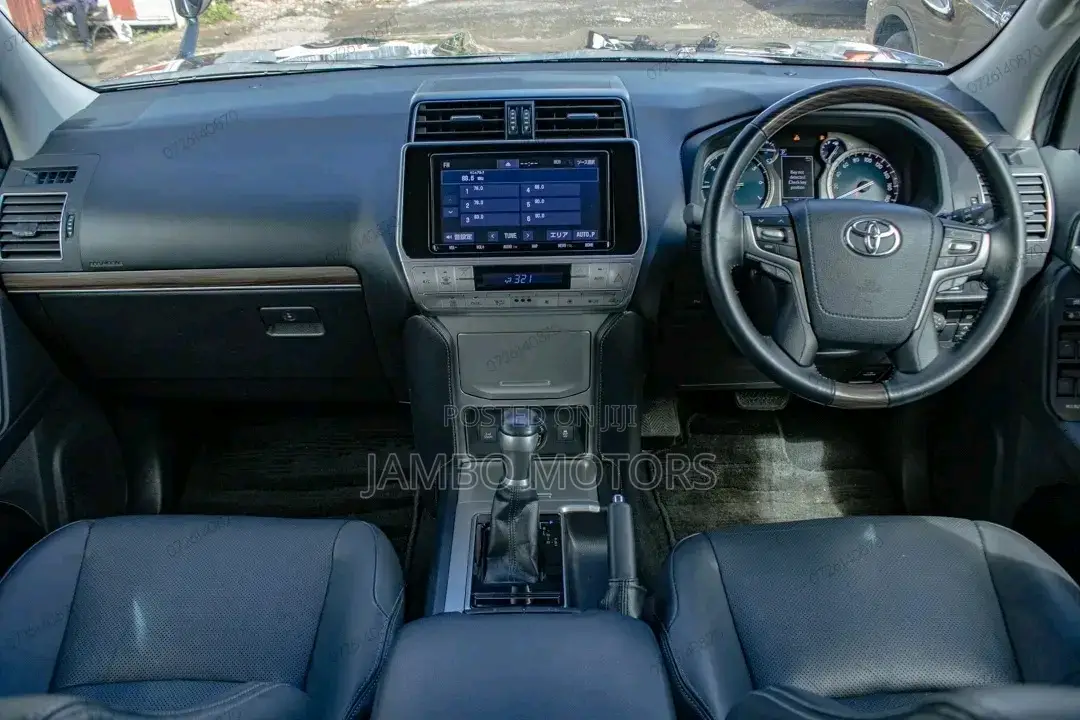 Toyota Land Cruiser Prado 2.7 2018 Black