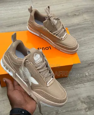 Louis Vuitton Sneakers