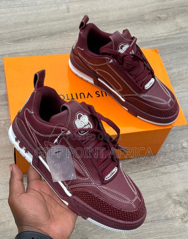 Louis Vuitton Sneakers - main view