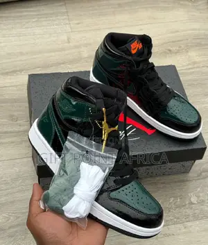 Nike Air Jordan 1 High Sneakers
