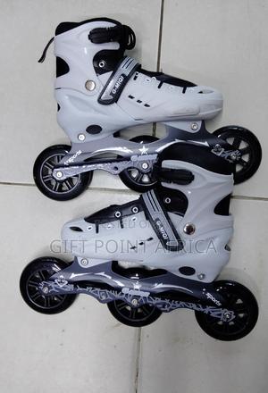 Professional Speed Three Wheel Skates - thumbnail 2