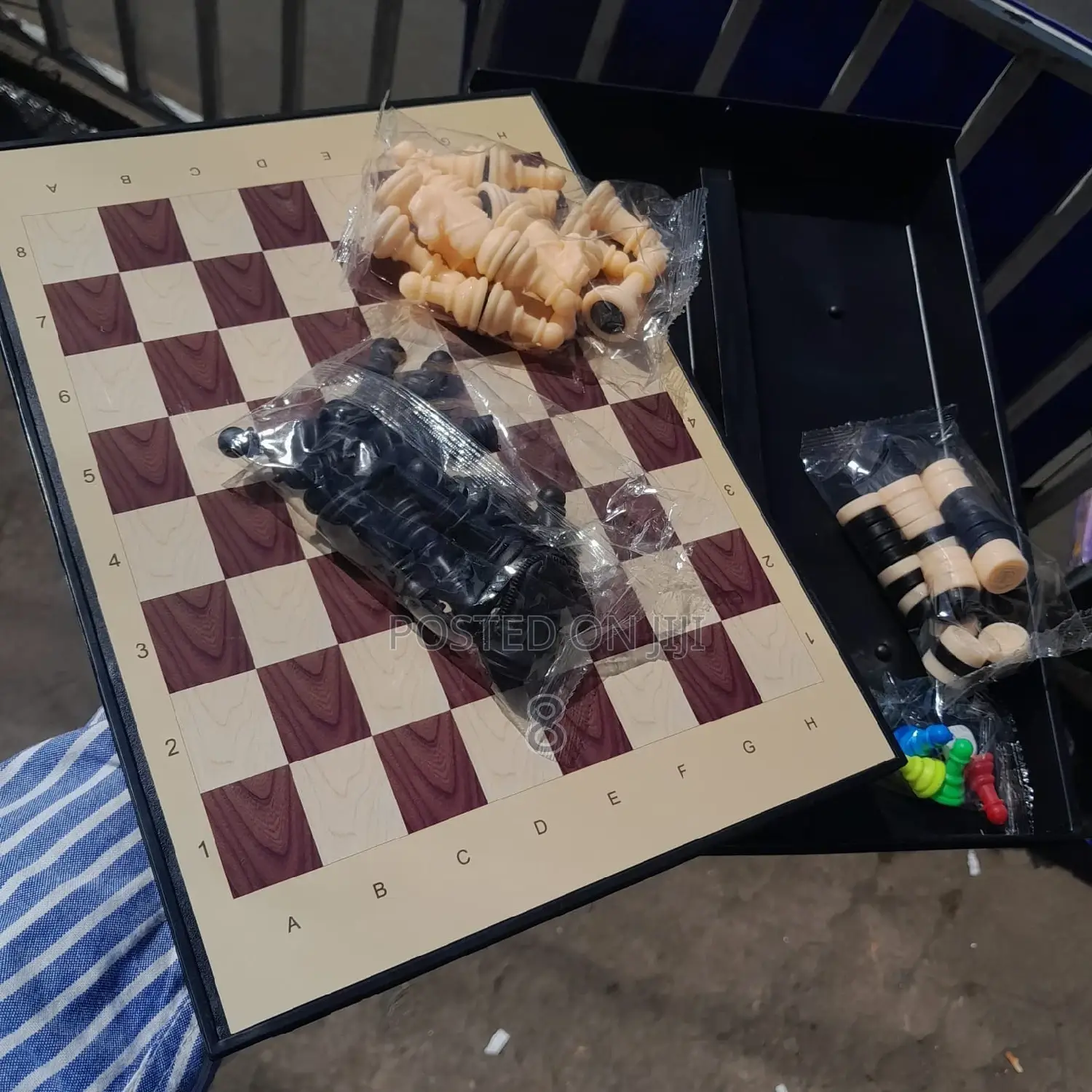 Kid's Magnetic Three in One Chess,Draughts and Riddle
