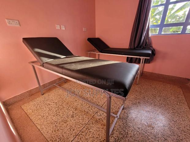 Examination Couch - main view