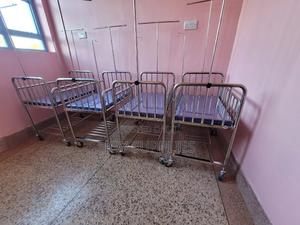 Hospital Baby Cots - thumbnail 2