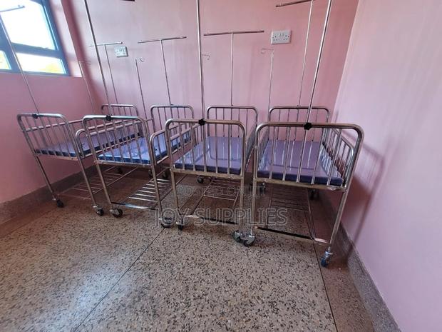 Hospital Baby Cots - main view