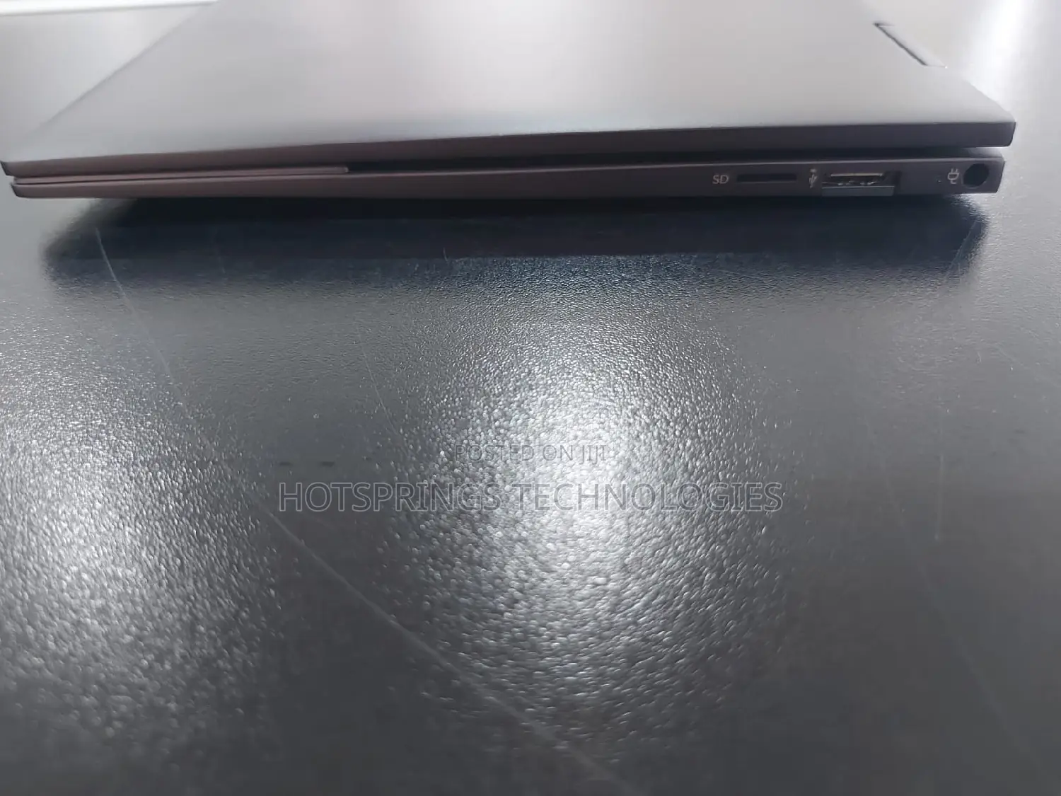New Laptop HP Envy 13 16GB AMD Ryzen 5 SSD 512GB
