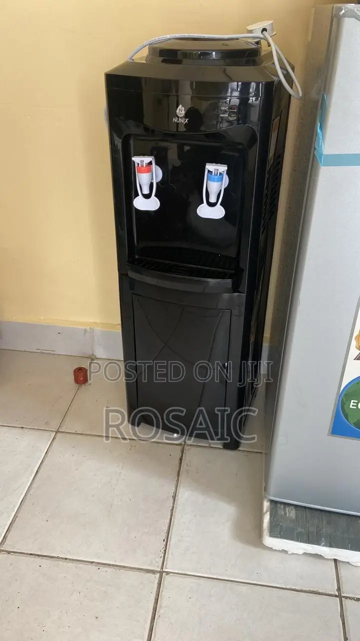 Dispenser Black Dispenser