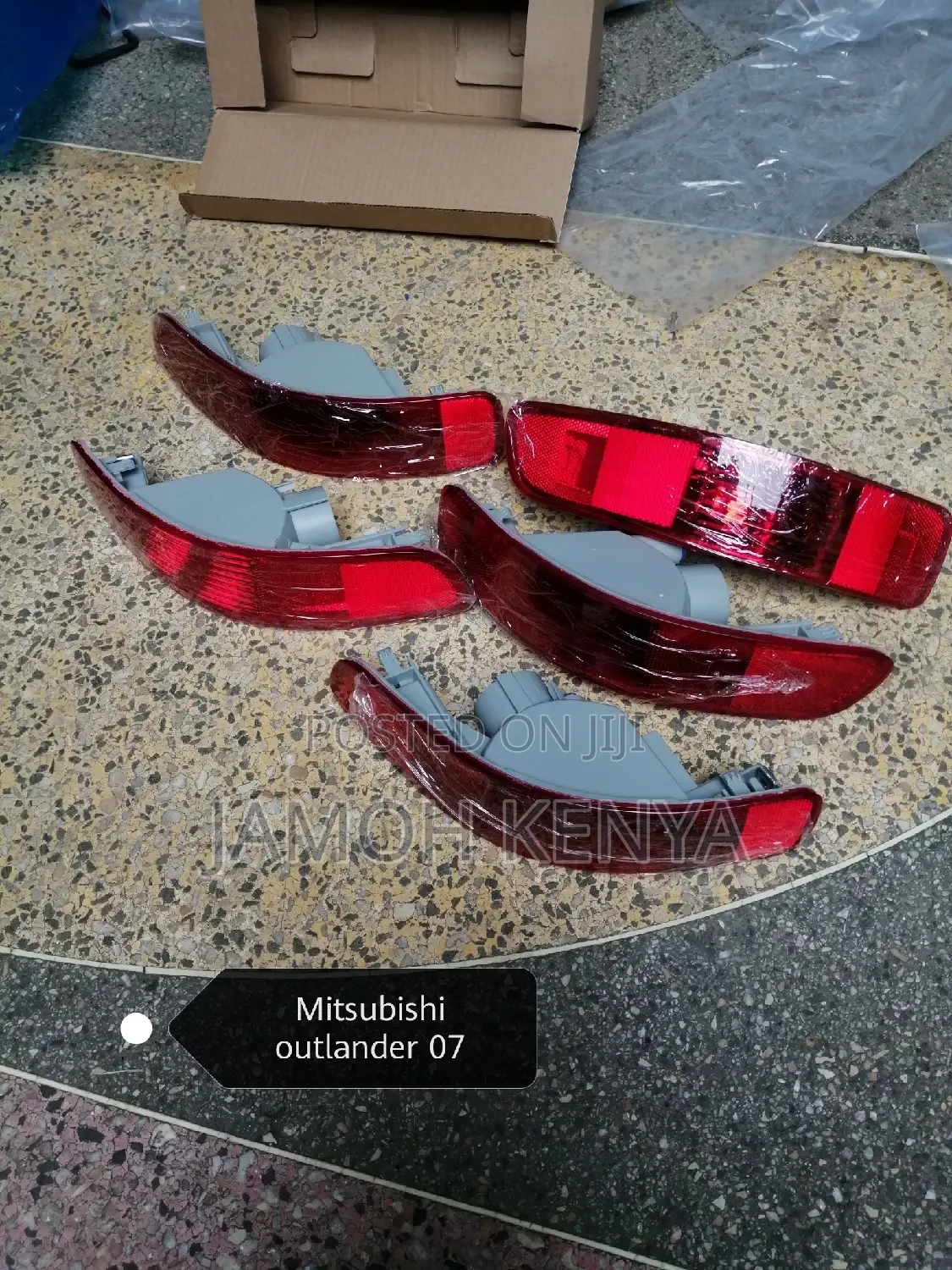 Reflector Mitsubishi Outlander 2008-2012