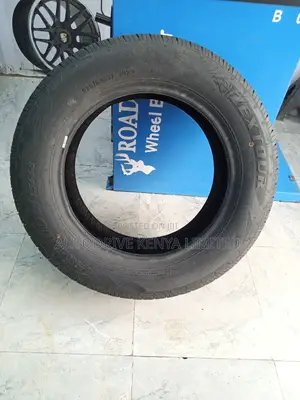225/65r17 Zextour Premium Tire