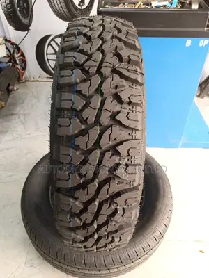 235/85r16 Roadcruza M/T
