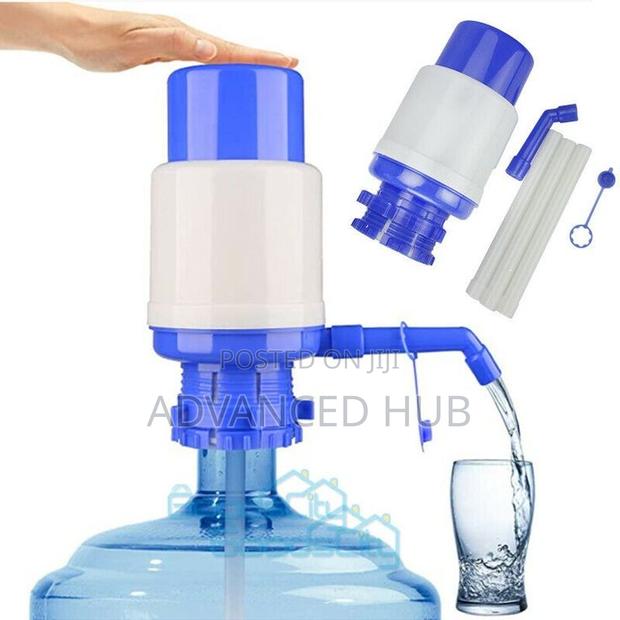 Manual Water Pump - main view