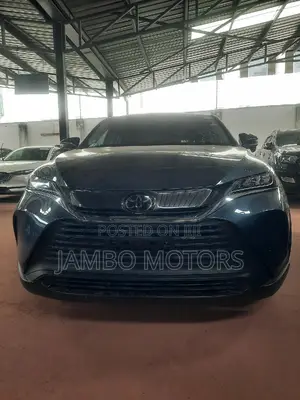 Toyota Harrier 2.0 4WD 2020 Gray