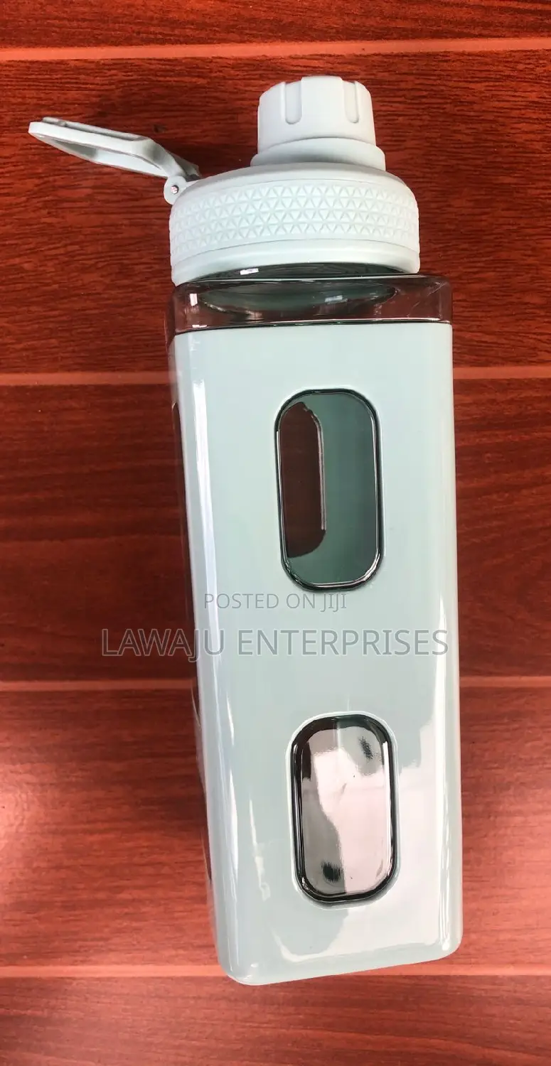 700ml Water Bottle