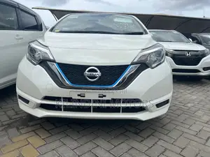 Nissan Note 2017 White