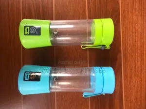 Double Blade Juice Extractor Cup
