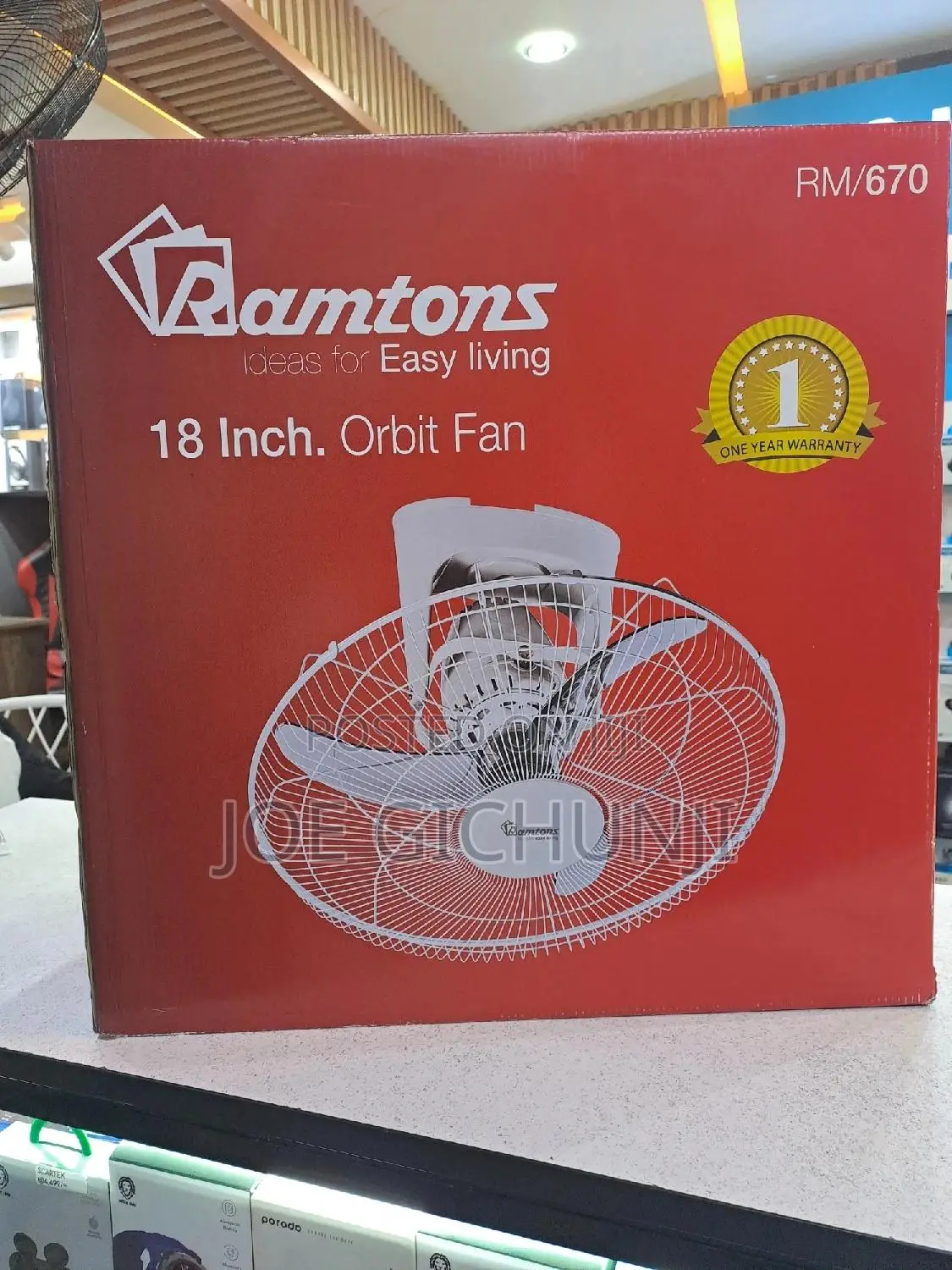 White Orbit Fan- Rm/670