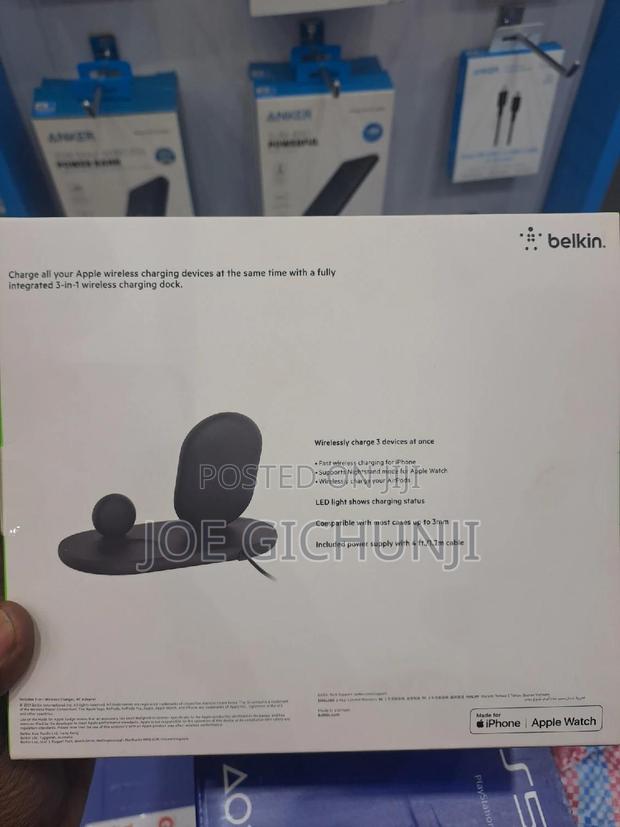 Boostcharge
3-in-1 Wireless Charger for Apple Devices - thumbnail 2