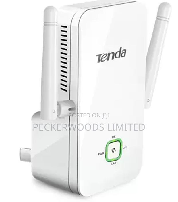 Wireless N300 Universal Range Extender for Network Coverage - main view