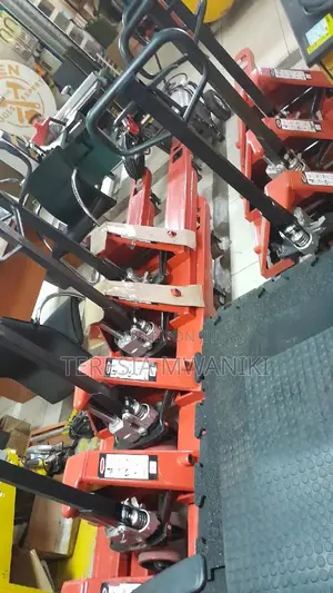 Hand Pallet Trucks