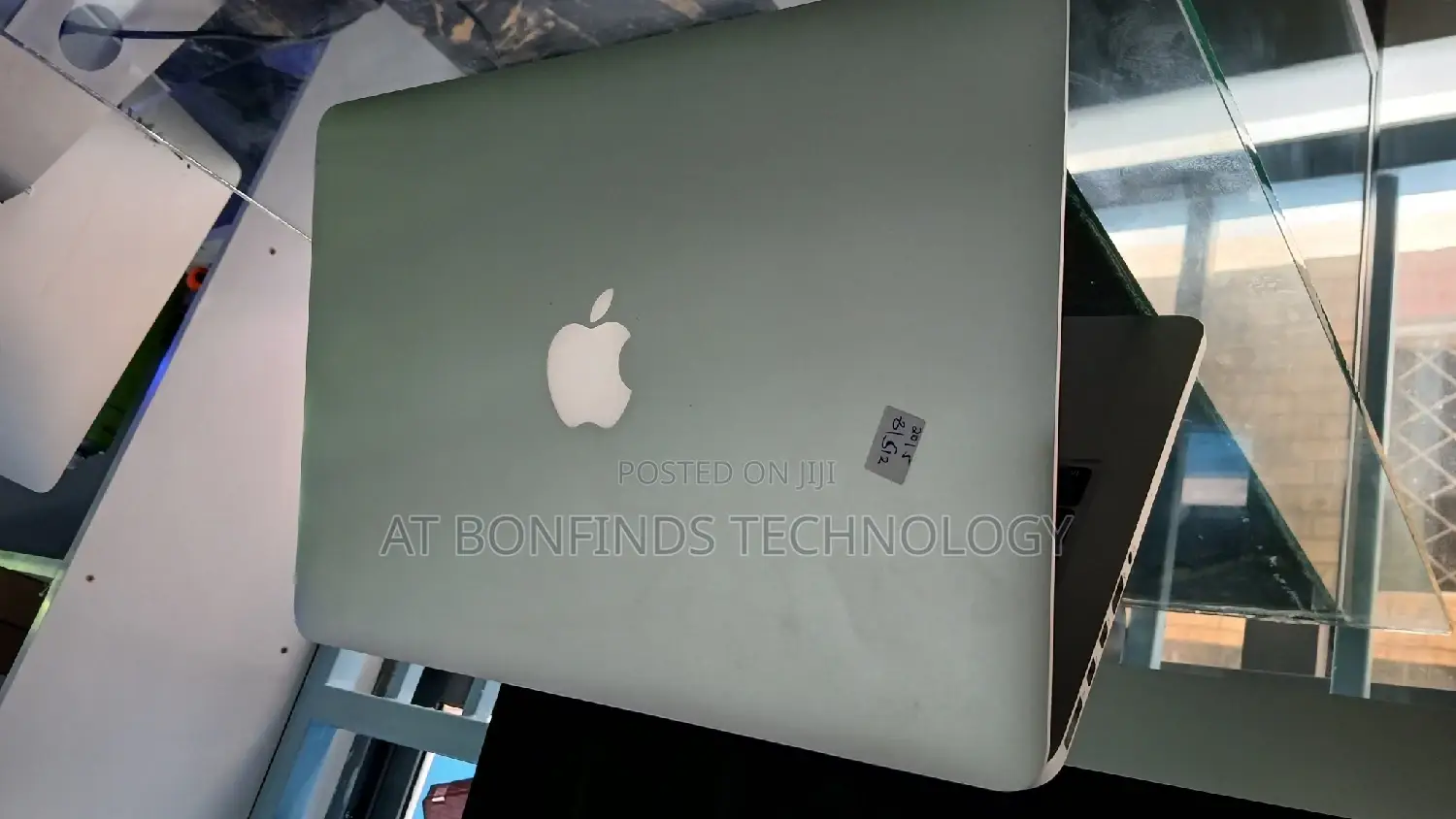 Laptop Apple MacBook Pro 8GB Intel Core I5 SSD 256GB
