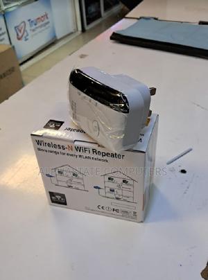 Wireless Wifi Extender 300mbps Curved Wifi Extender>> - main view