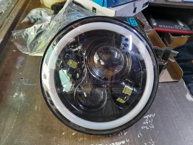 2pcs Led Headlights for Land-Rover Defender
