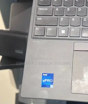 Laptop Lenovo Thinkpad T15 Gen1 32GB Intel Core I7 SSD 512GB