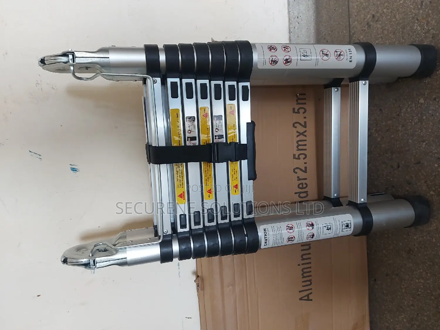 2.5m by 2.5m (5m) Aluminium Double Extension Ladder
