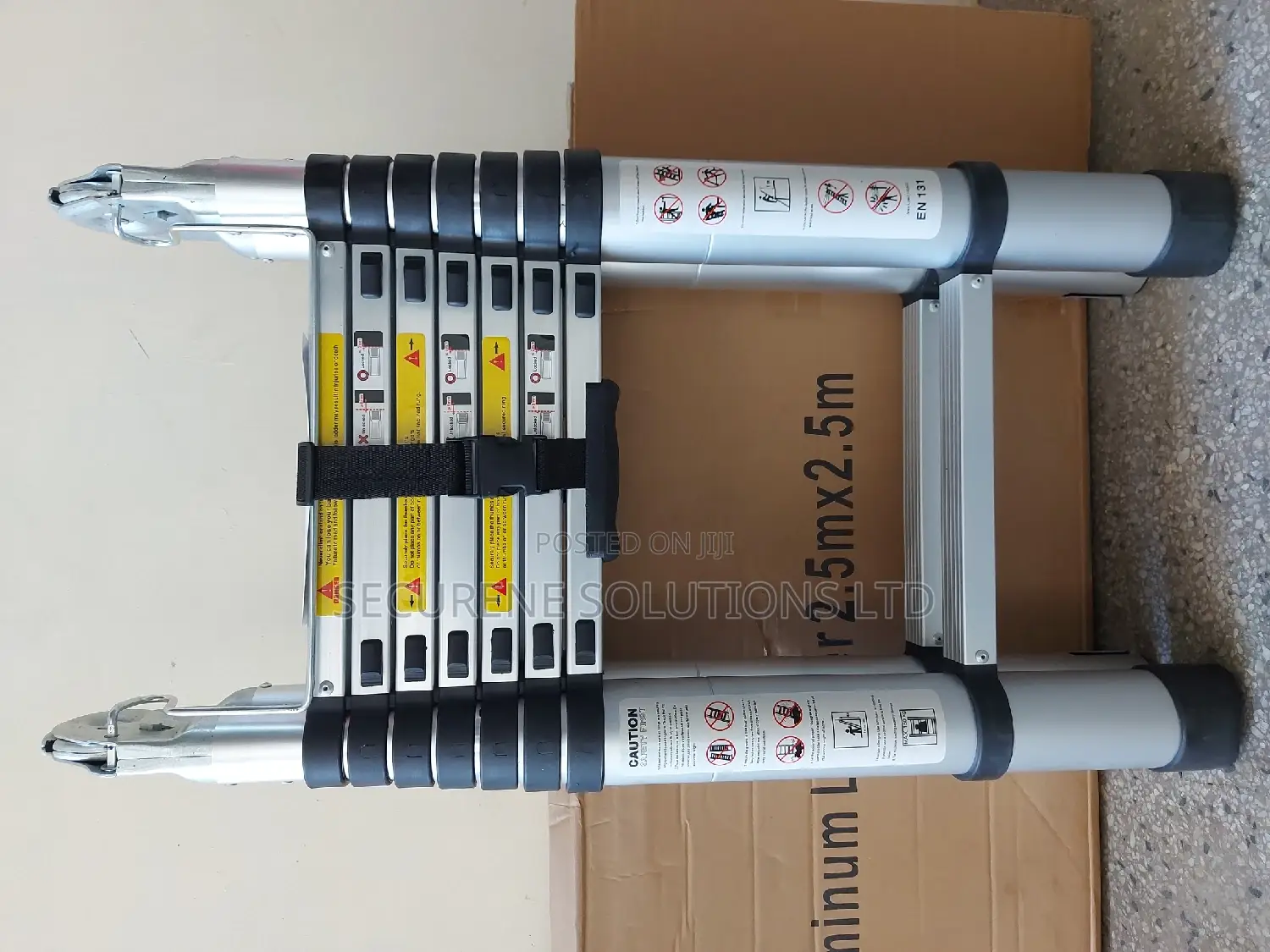 2.5m by 2.5m (5m) Aluminium Double Extension Ladder
