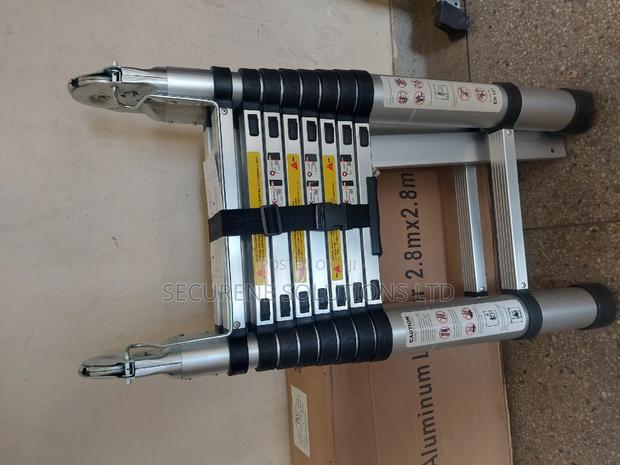 2.8m by 2.8m Aluminium Double Telescopic Ladder - thumbnail 4