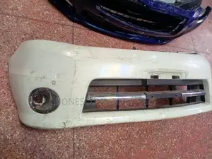 Nissan Serena C25 Front Bumper Assembly