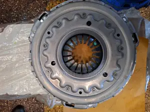 Prado and Vigo1kd Genuine Pressure Plate and Clutch Plate