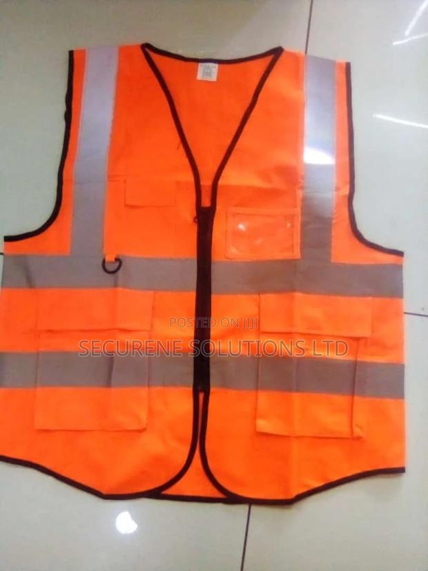 Quality Reflective Vests 190gsm Diff Colors &Sizes Available - thumbnail 3