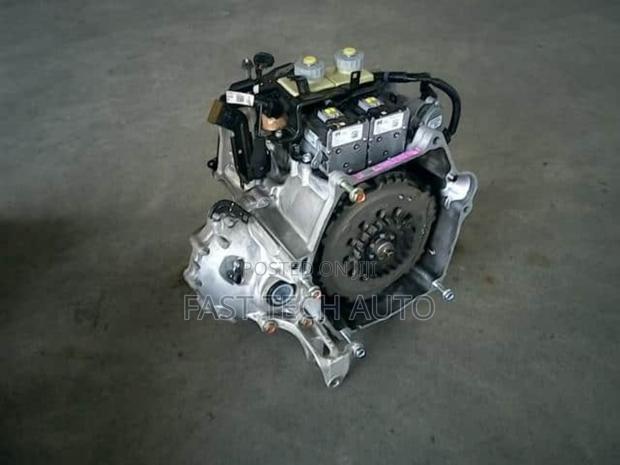 Honda Vezel Hybrid Gearbox - main view